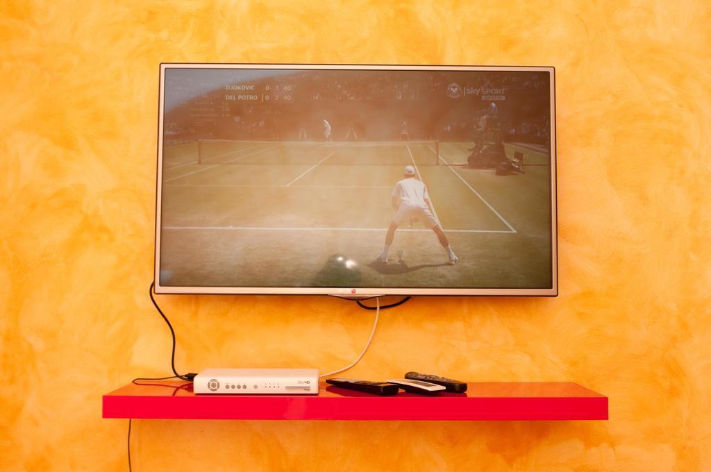 Apartament Lucky Domus Esquilino Rzym Pokój zdjęcie