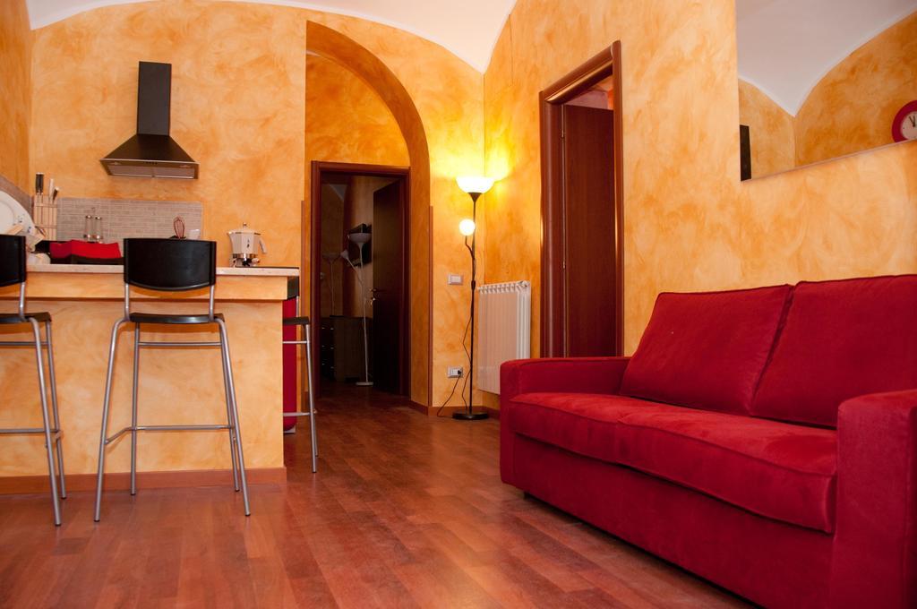 Apartament Lucky Domus Esquilino Rzym Pokój zdjęcie