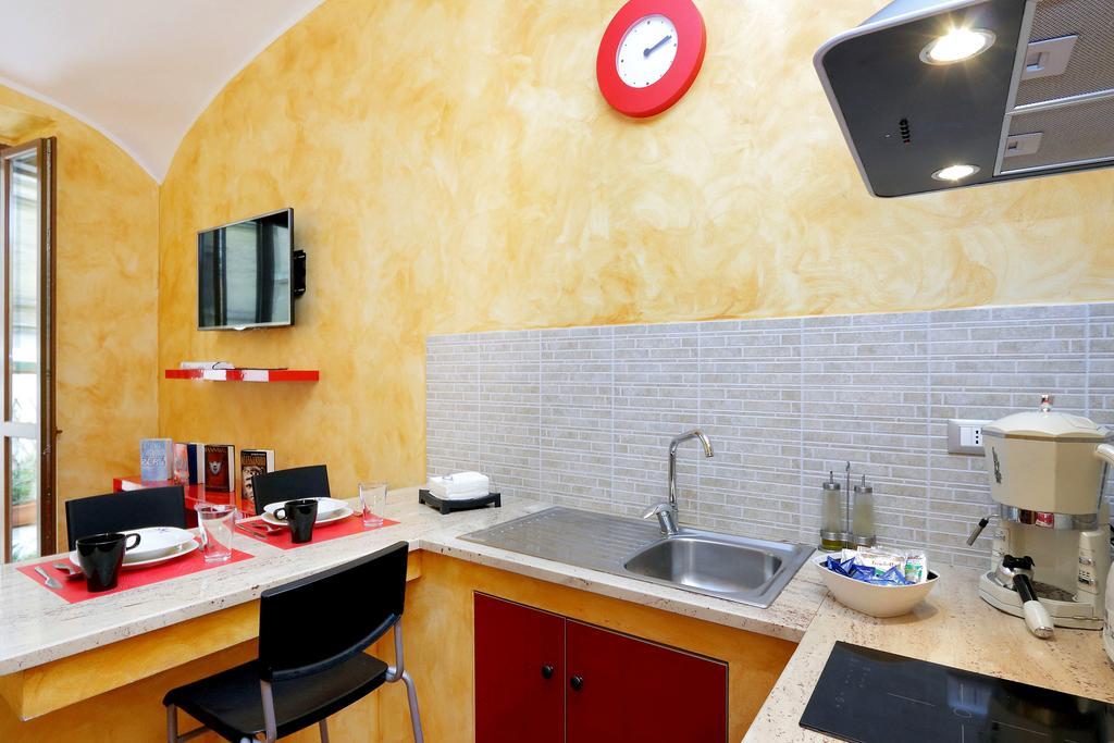 Apartament Lucky Domus Esquilino Rzym Pokój zdjęcie